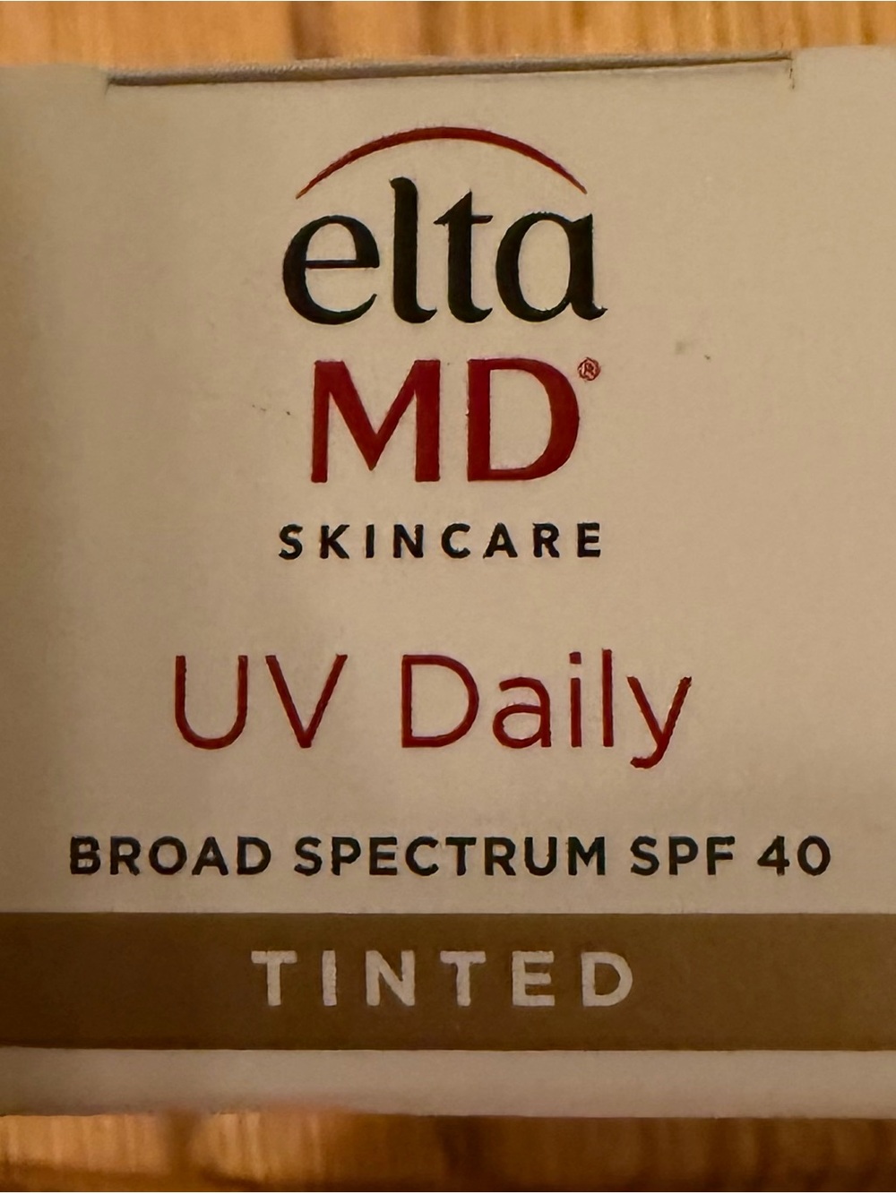 EltaMD UV Daily SPF 40 Tinted Face Sunscreen – 1.7 oz - Picture 3 of 4